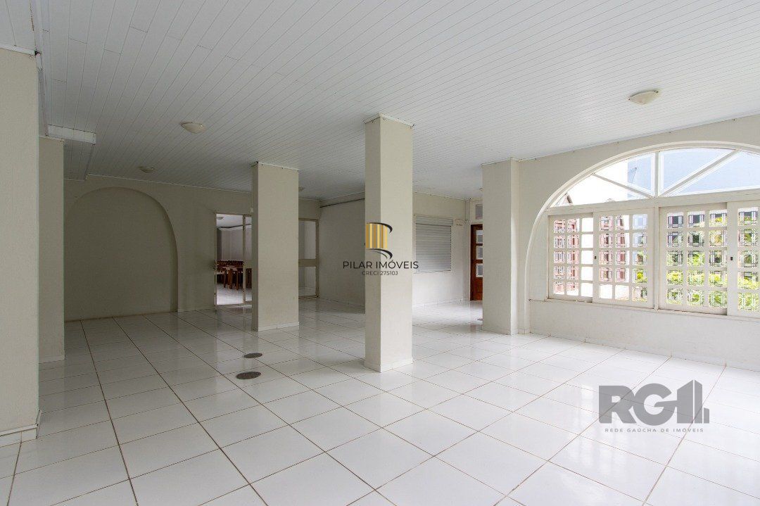 Apartamento 3 quartos, 2 banheiros, 1 vaga, condomínio com infra - Bairro Cristal