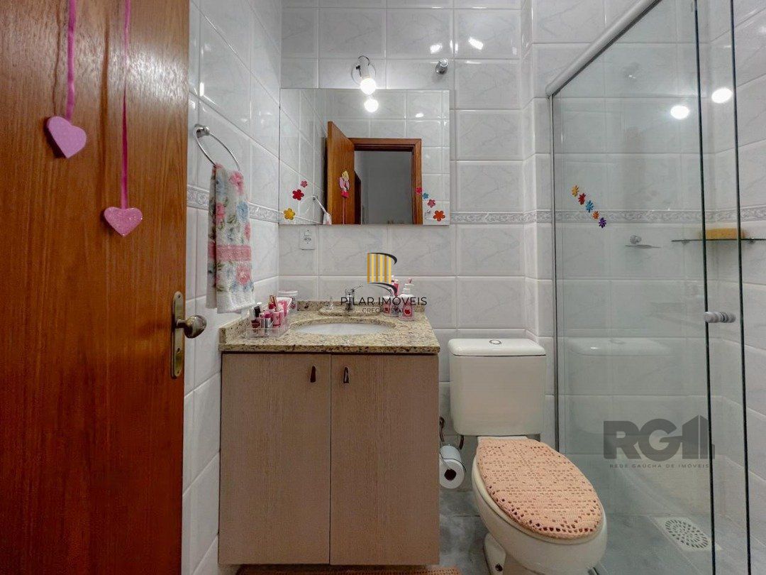 Casa Condominio para Venda - 202m², 3 dormitórios, sendo 1 suites, 2 vagas - Ipanema/ Jardim Verde
