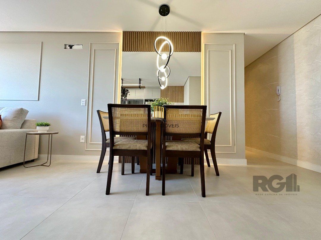 Apartamento 2 dormitórios no bairro Zona Nova