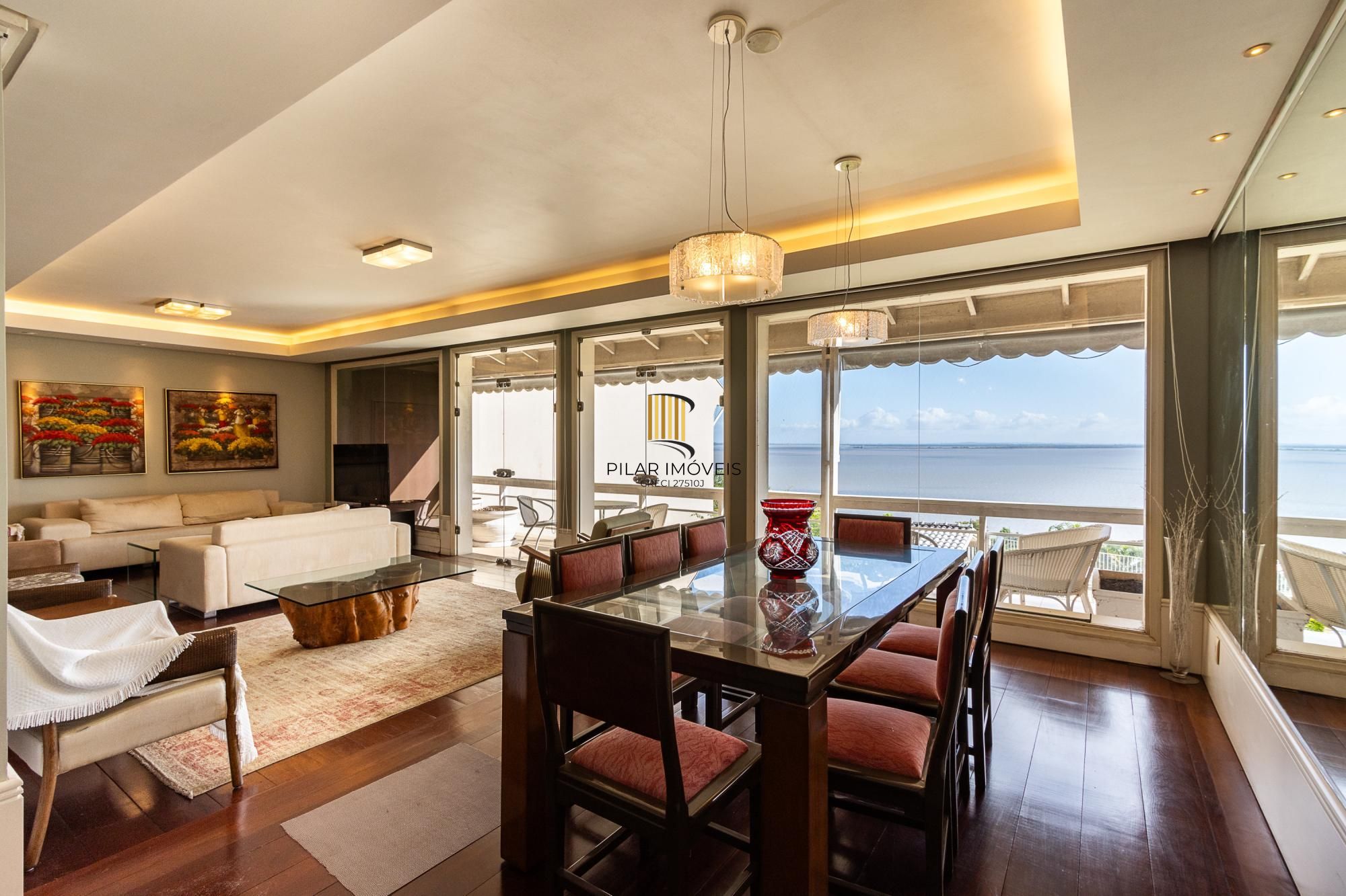 Residência em endereço nobre na Vila Assunção, com vista privilegiada para o Guaíba e clubes náuticos!