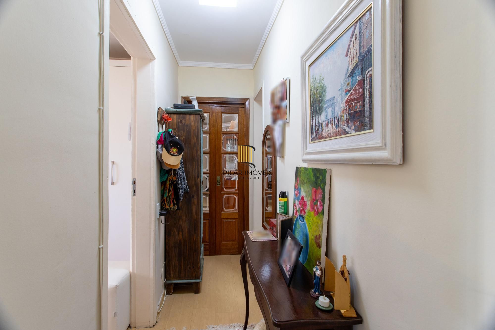 Excelente Apartamento 2 Dormitórios na Av. Wenceslau Escobar