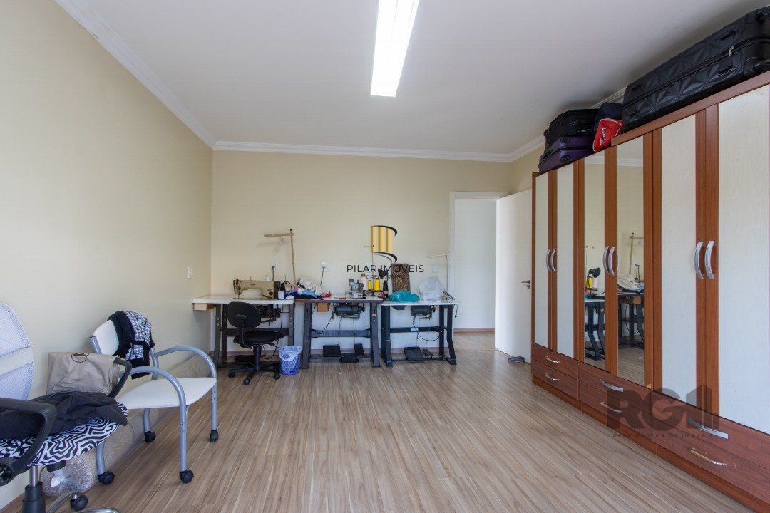 Casa de Condomínio 3 dormitórios no bairro Vila Nova