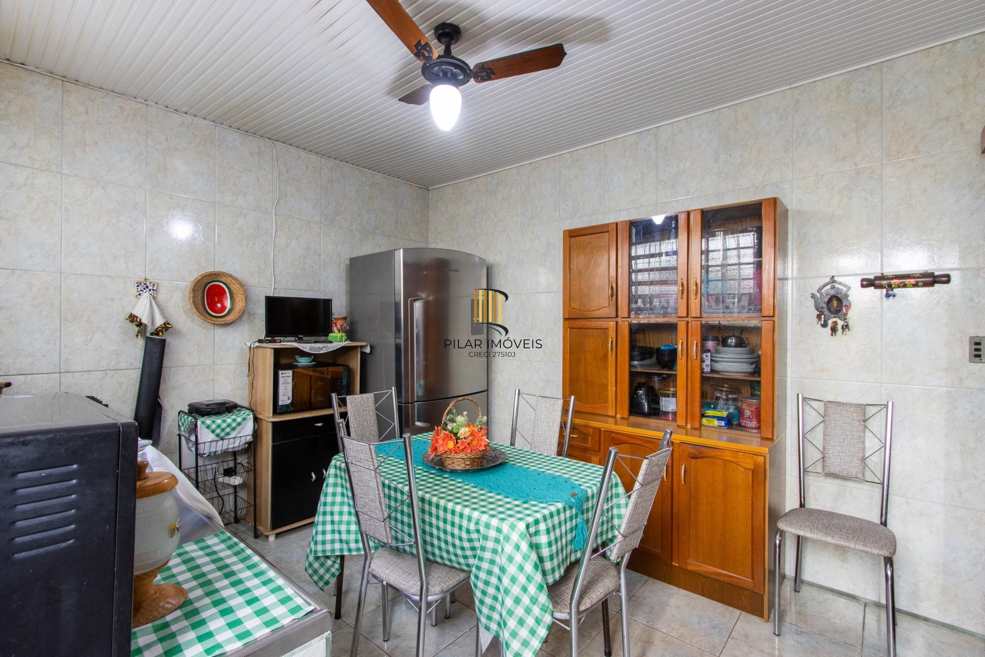 Casa para Venda - 180m², 3 dormitórios, sendo 1 suites, 2 vagas - Ipanema