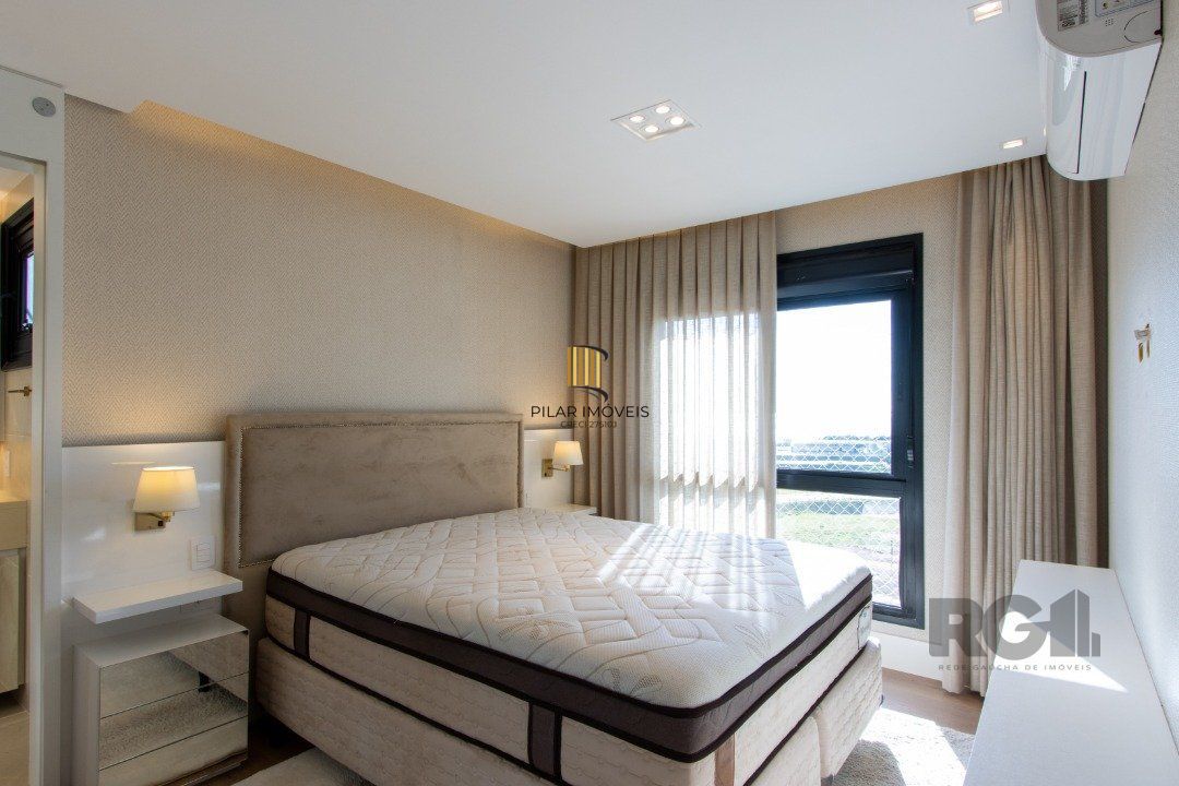 Duplex para Venda - 128.73m², 3 dormitórios, sendo 1 suites, 3 vagas - Cristal