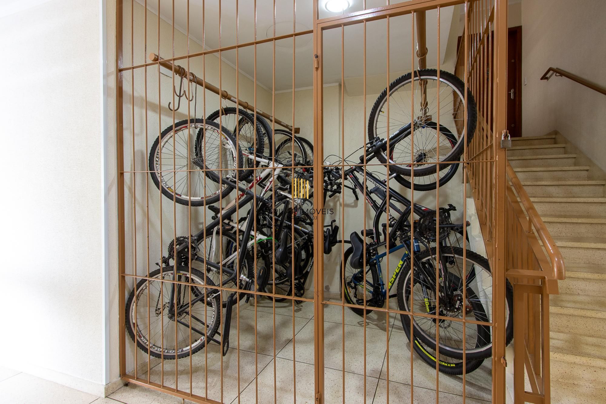 Apartamento Amplo Proximo a PUC