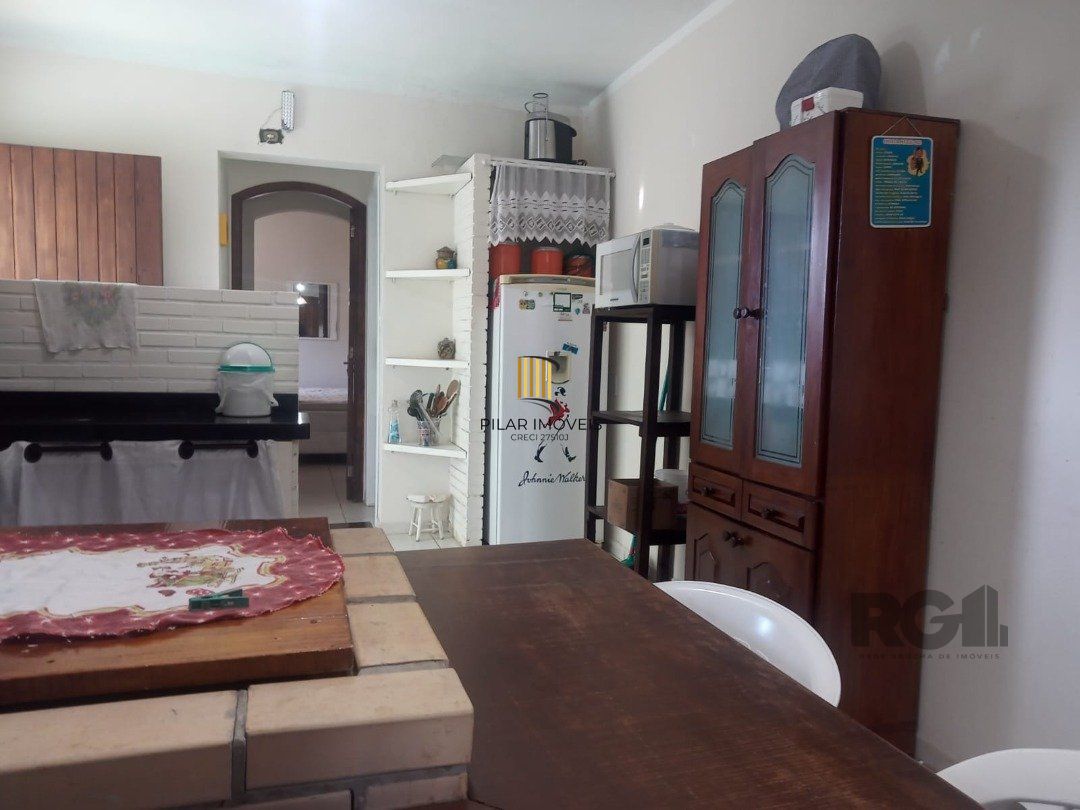 Casa 3 dormitórios no bairro Zona Norte