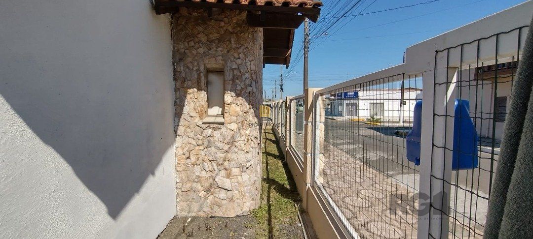 Casa 2 dormitórios no bairro Centro