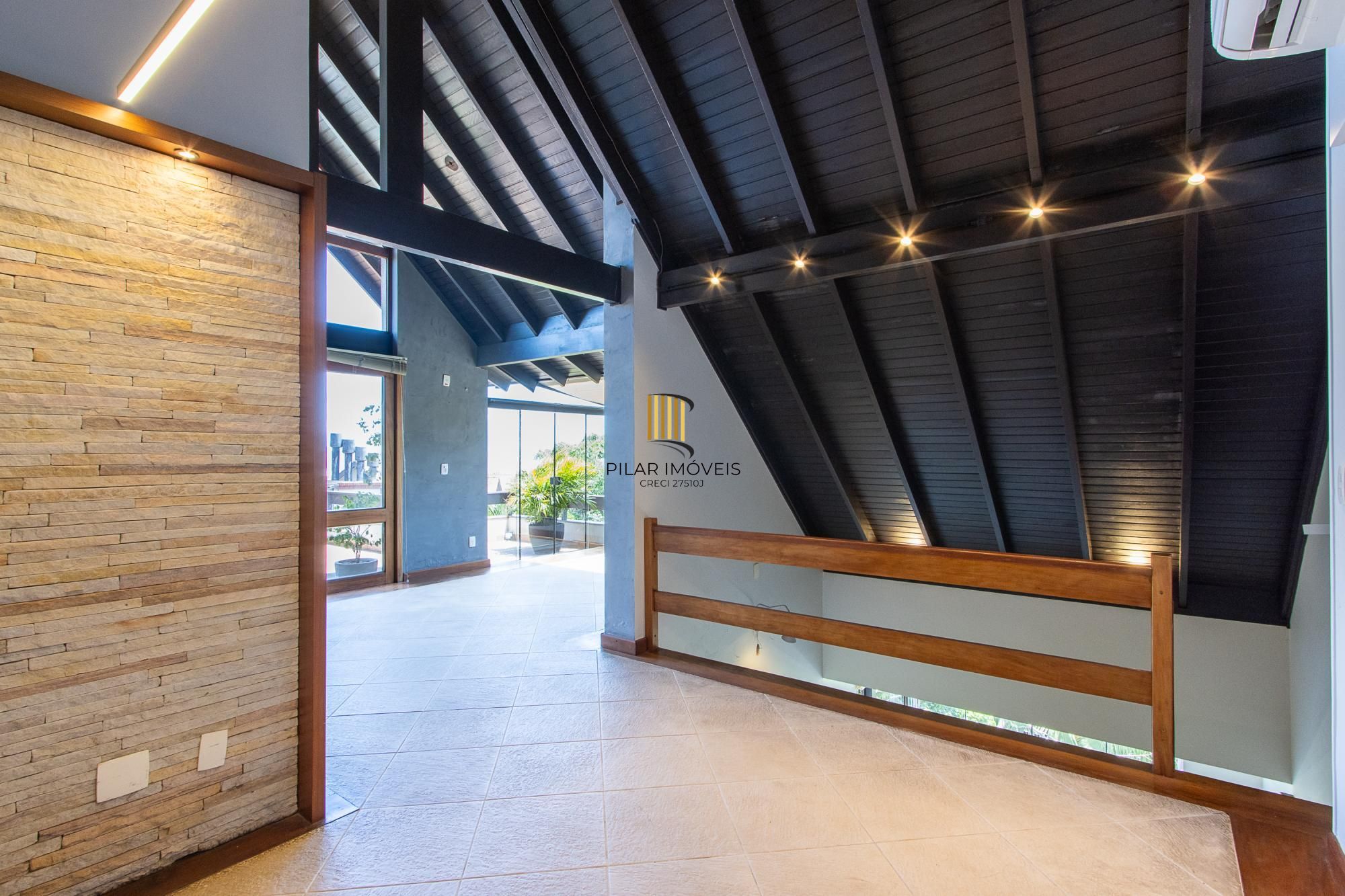 COBERTURA 3 QUARTOS EM IPANEMA