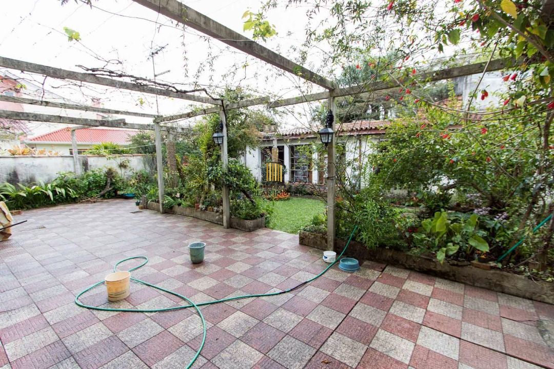 Casa para Venda - 228.93m², 4 dormitórios, sendo 3 suites, 3 vagas - Vila Assunção