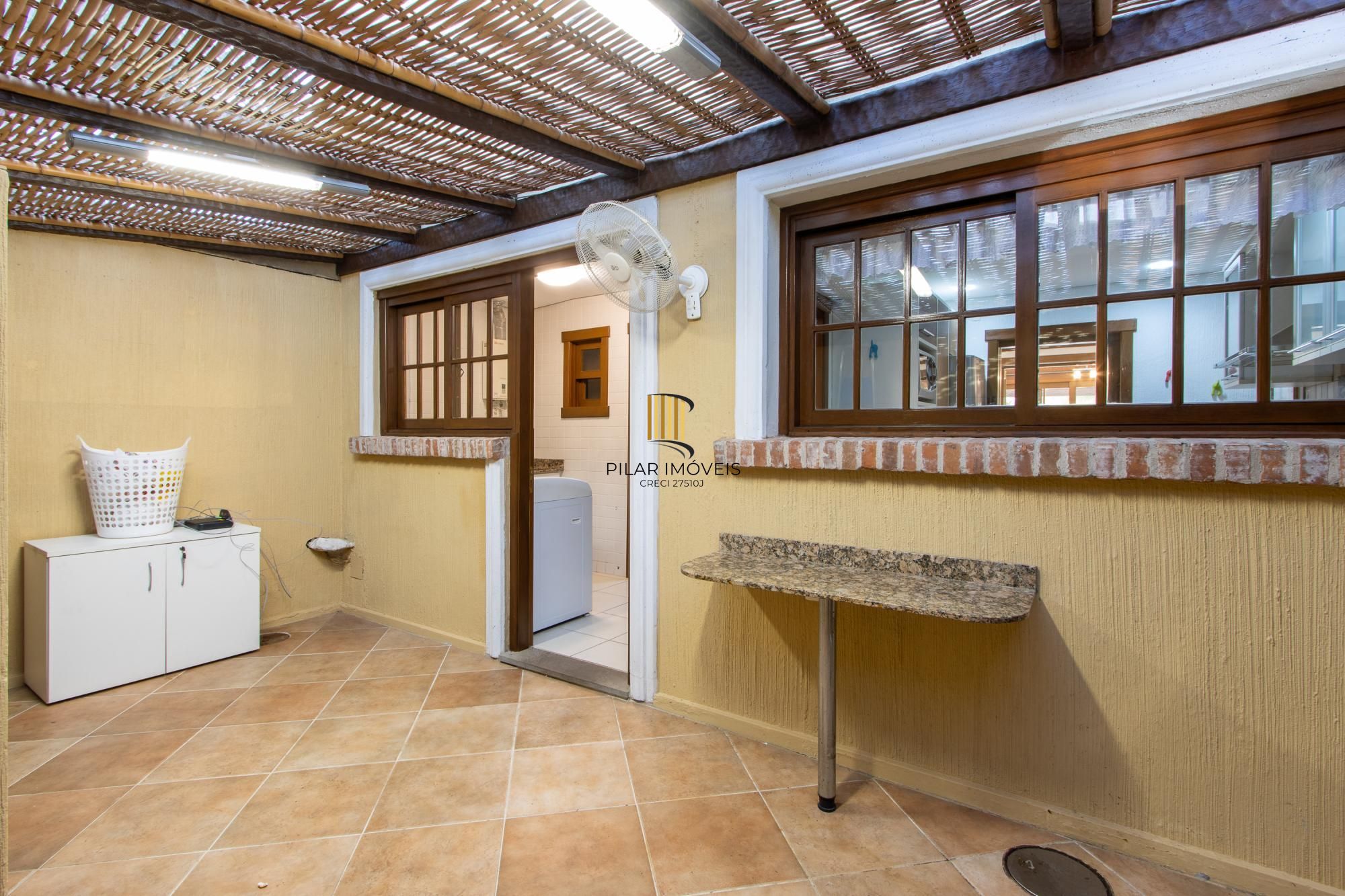 Casa Condominio 3 Dormitório(s) Bairro Terra Ville