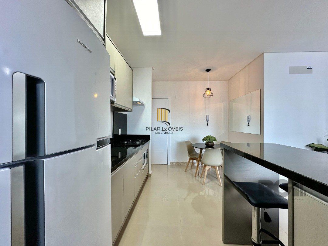 Apartamento 2 dormitórios no bairro Zona Nova
