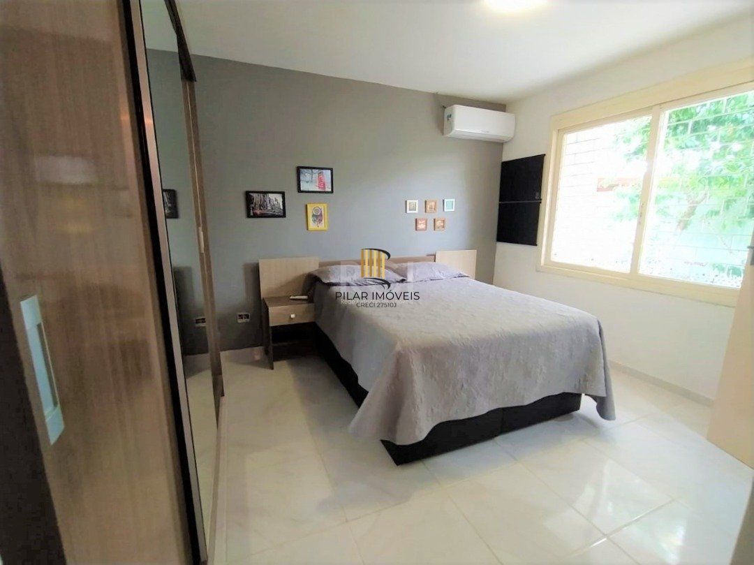 Casa para Venda - 150m², 4 dormitórios, sendo 3 suites, 2 vagas - Jardim Verde