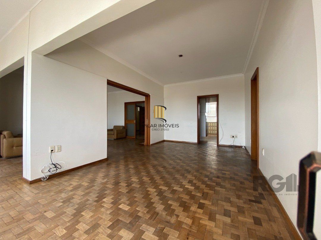 Apartamento 4 dormitórios no bairro Centro Histórico