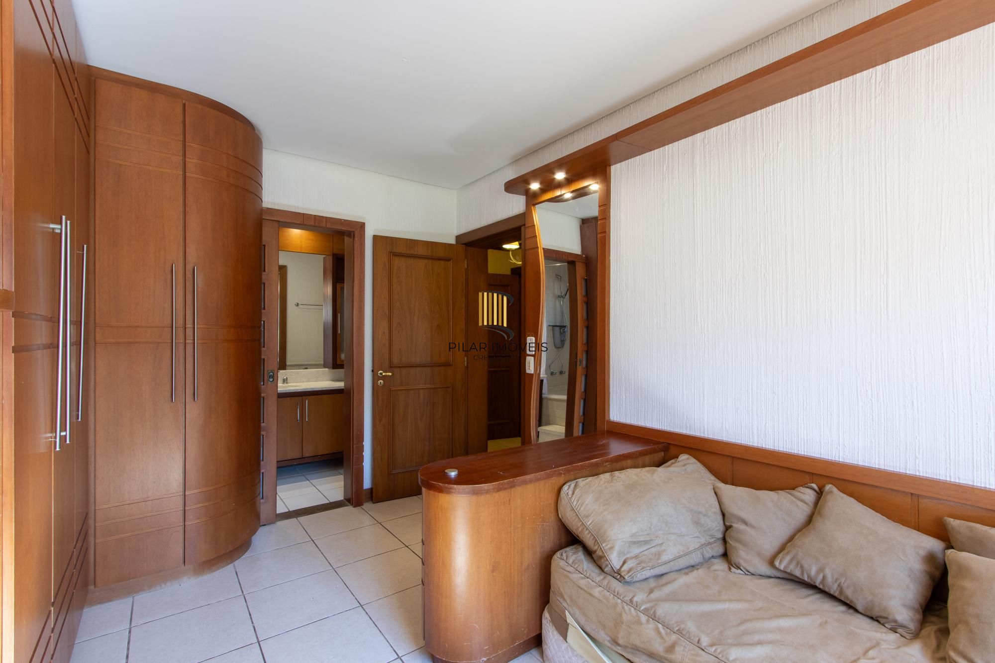 Casa Condominio para Venda - 596m², 4 dormitórios, sendo 4 suites, 5 vagas - Terra Ville