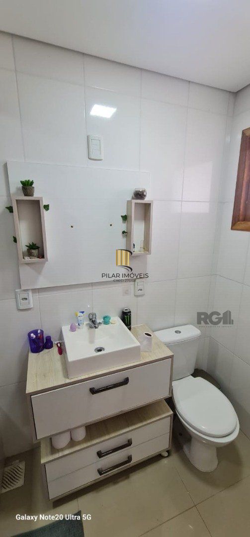 Casa para venda com 3 dormitórios, sendo 3 suítes e 2 vagas no residencial Jardins do Prado