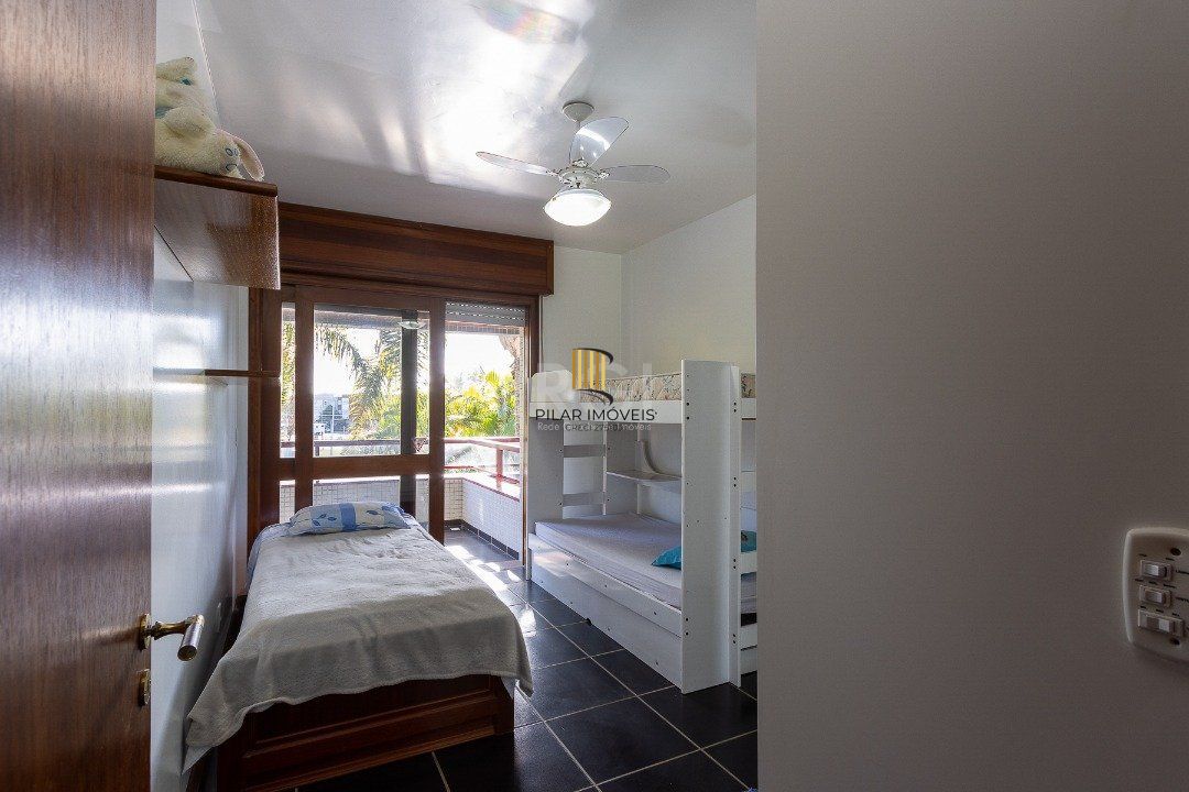 Apartamento para Venda - 153m², 3 dormitórios, sendo 1 suites, 2 vagas - Atlântida
