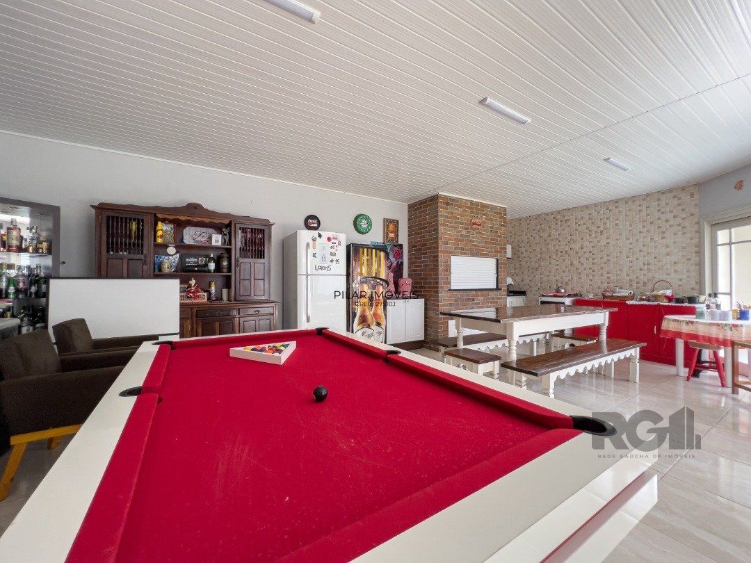 Casa Térrea mobiliada com 5 dormitórios 350m² de área - Navegantes - Capão da Canoa