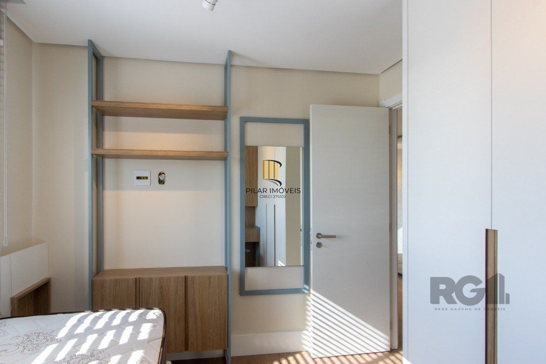 Duplex para Venda - 128.73m², 3 dormitórios, sendo 1 suites, 3 vagas - Cristal