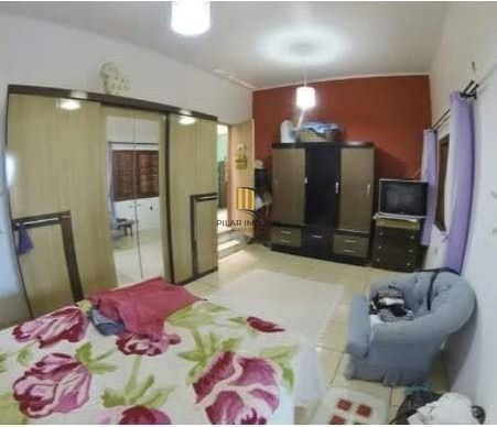 Casa para Venda - 290m², 3 dormitórios, sendo 1 suites, 3 vagas - Vila Nova