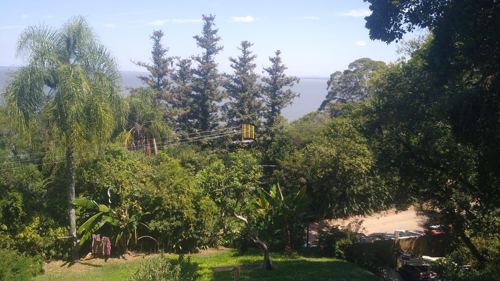 Sítio para Venda - 240m², 3 dormitórios, sendo 2 suites, 6 vagas - Ponta Grossa