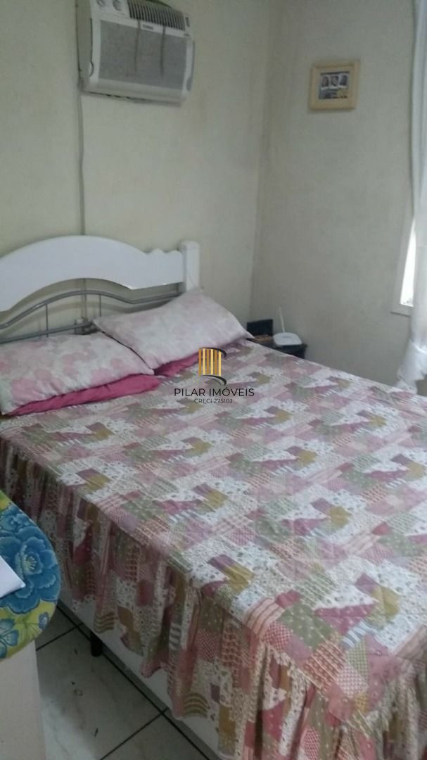 Casa para Venda - 60m², 2 dormitórios, 1 vaga - Vila Nova