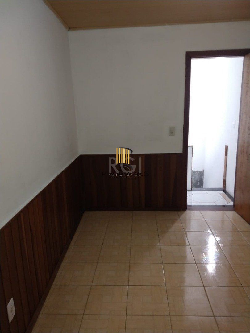 Casa para Venda - 123m², 3 dormitórios, sendo 1 suites, 2 vagas - Hípica