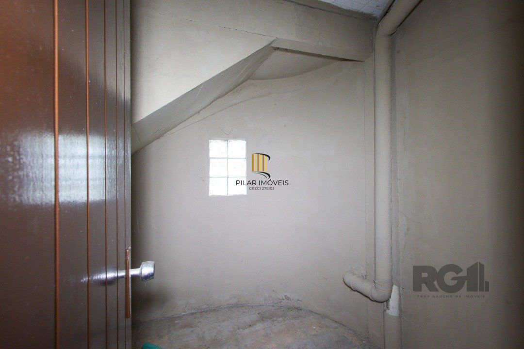 Casa de 3 dormitórios no Jardim Isabel com vista para o Guaíba.