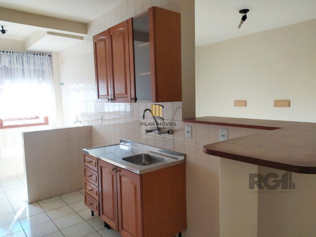 Apartamento para Venda com 1 dormitório e 1 vaga no bairro Cristal