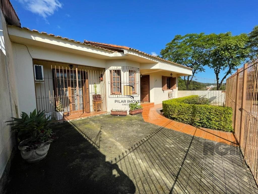 Casa 2 dormitórios no bairro Vila Nova