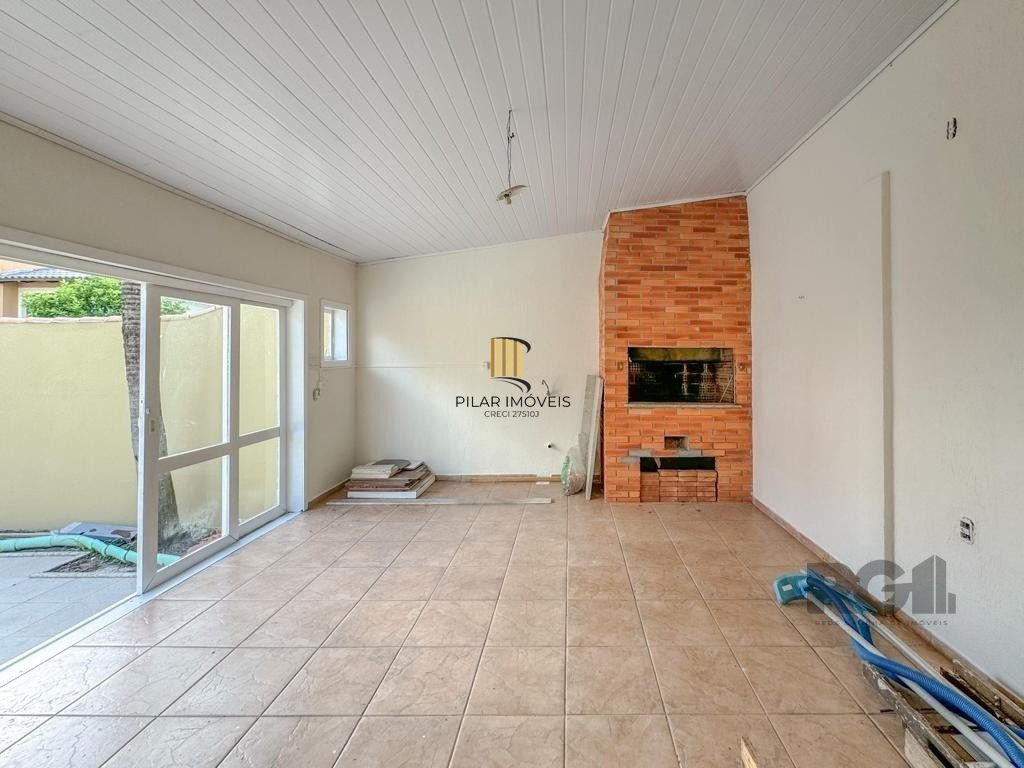 Casa Condominio para Venda - 297.63m², 3 dormitórios, sendo 1 suites, 2 vagas - Espirito Santo