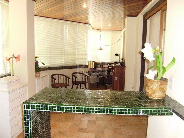 Apartamento 3 quartos (1 suite), 116m² privativos, 3 vagas de garagem - Bairro Tristeza