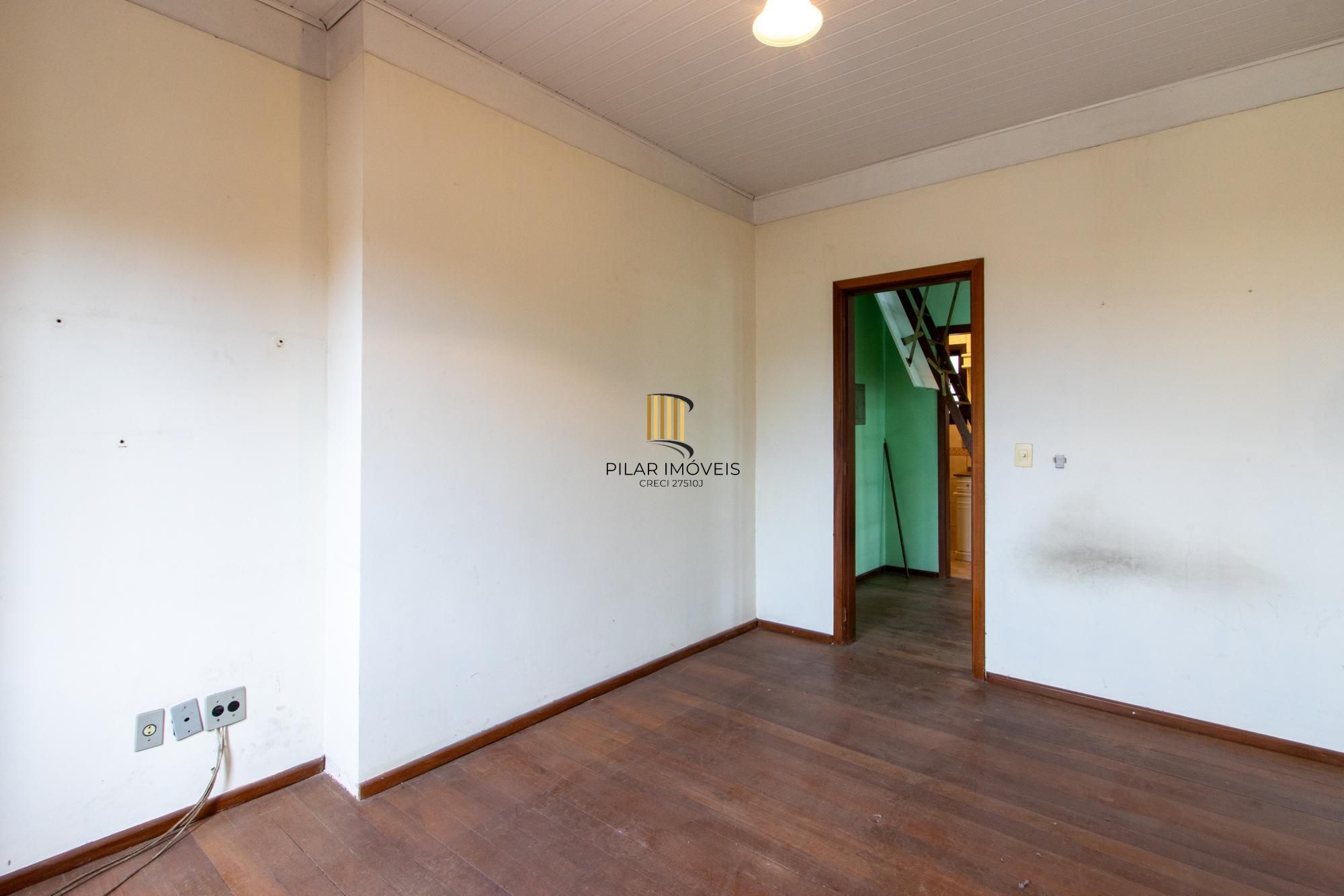 Casa de Condomínio 3 dormitórios no bairro Ipanema