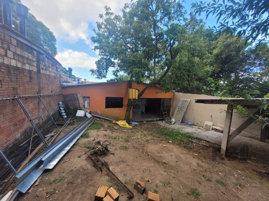 Pavilhão no bairro Tristeza