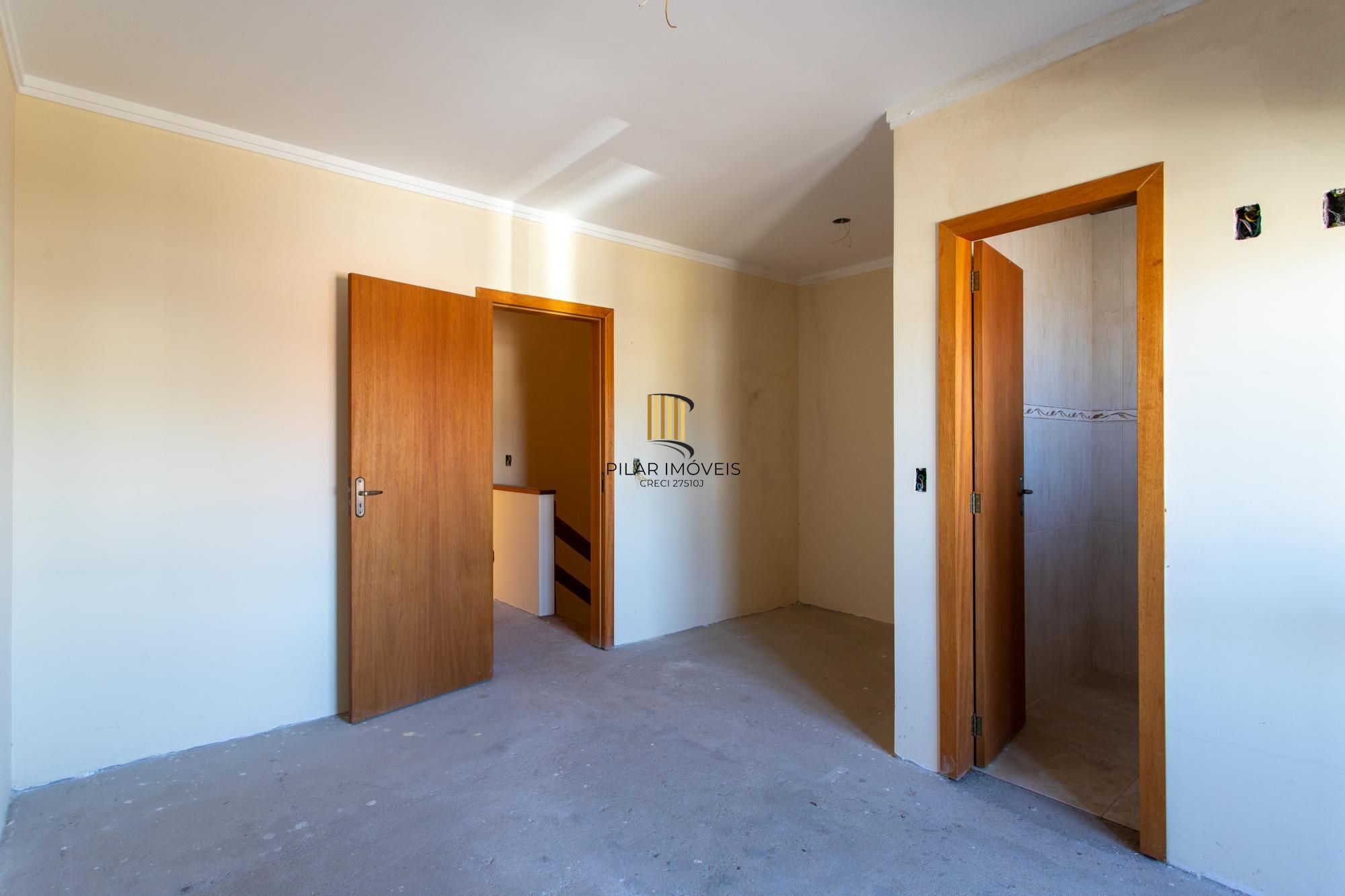 Casa para Venda - 115m², 3 dormitórios, sendo 1 suites, 2 vagas - Urubatã