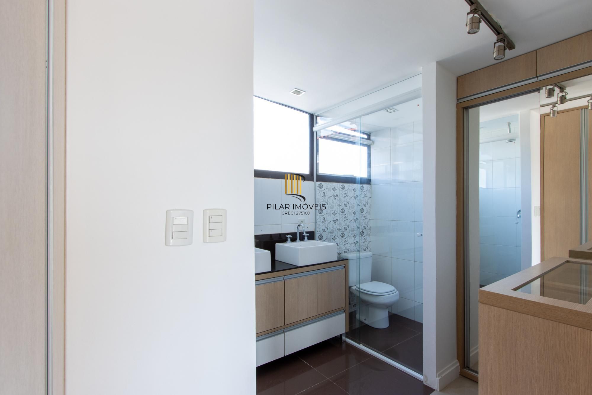 Apartamento 4 dormitórios no bairro Passo da Areia