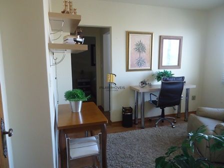 **Apartamento Semimobiliado de 1 Quarto em Vila Conceição, Porto Alegre, RS**