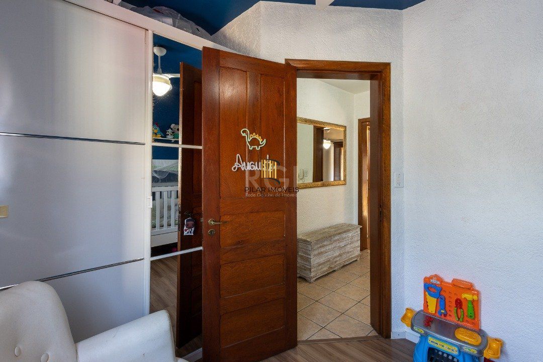 Casa de Condomínio 3 dormitórios no bairro Tristeza