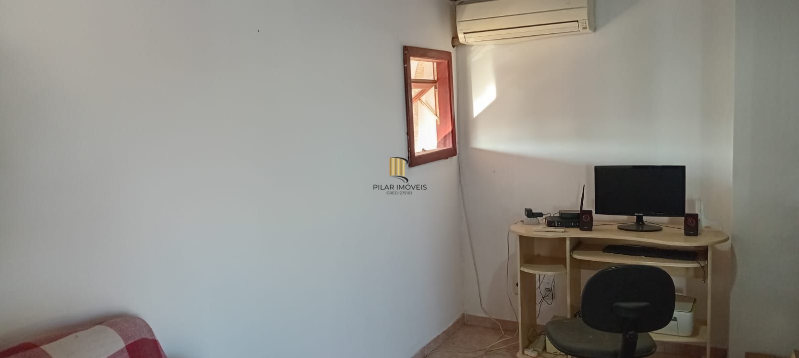 Excelente oportunidade de adquirir um sobrado no charmoso bairro Guarujá