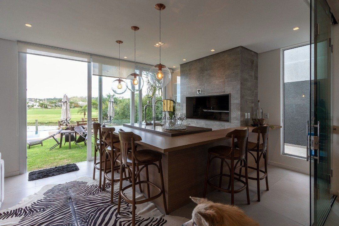 Casa Condominio para Venda - 339.3m², 4 dormitórios, sendo 4 suites, 6 vagas - Terra Ville