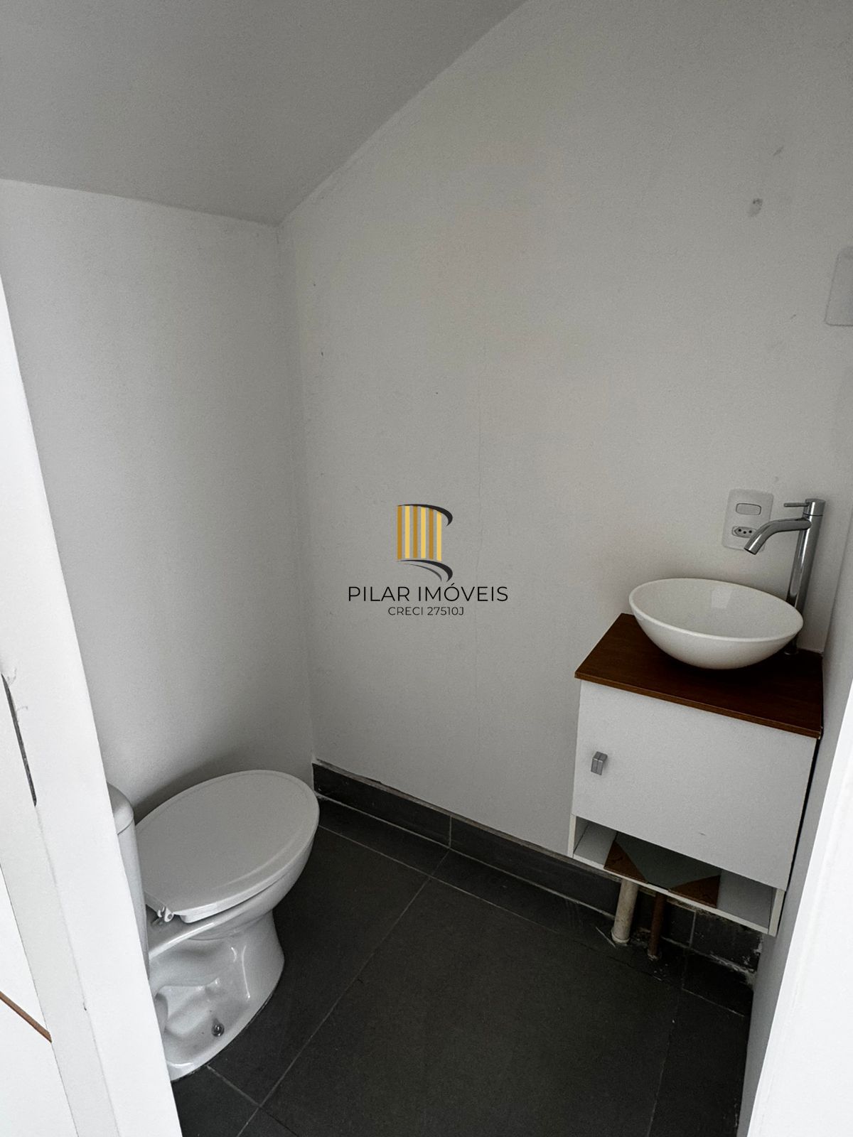 Casa de Condomínio com 2 dormitórios à venda, 88m² - Vila Nova