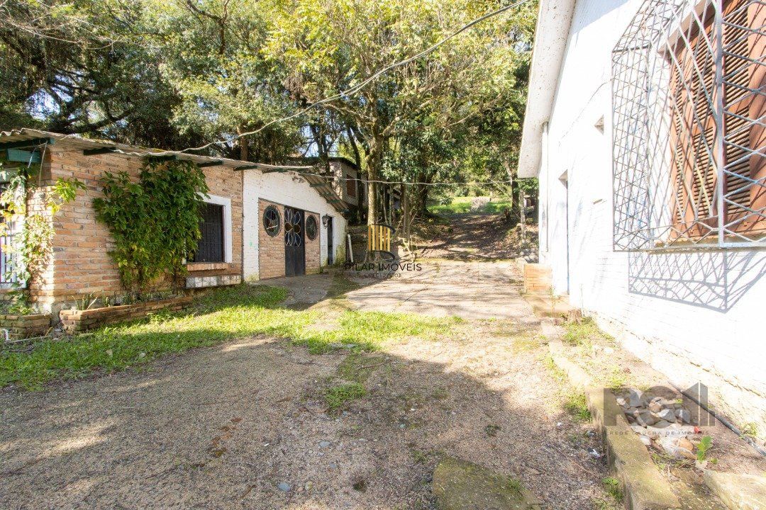 Casa 3 dormitórios no bairro Belém Novo