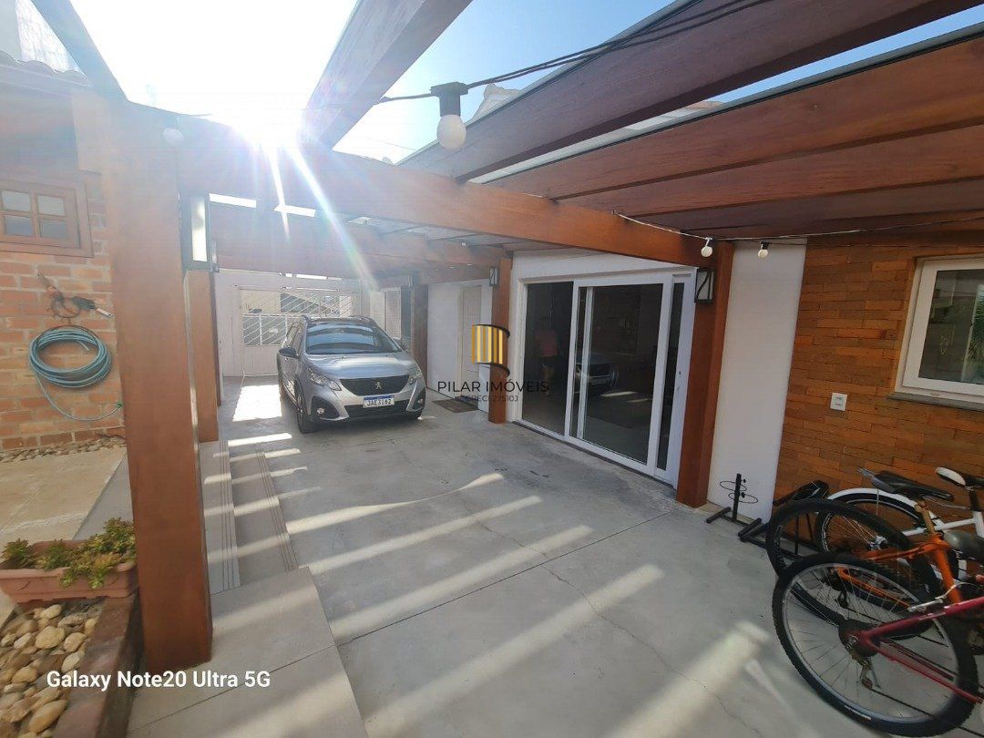 Casa 2 dormitórios no bairro Espírito Santo