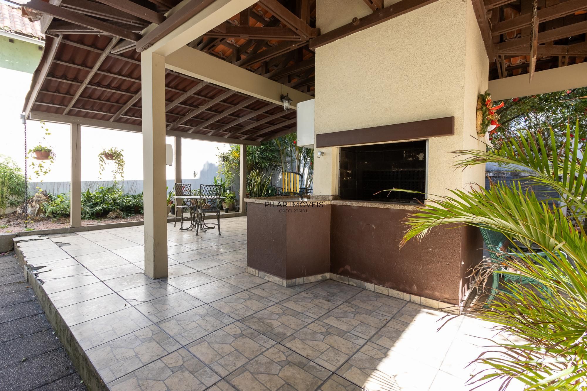 Cobertura 3 dormitórios no bairro Cavalhada