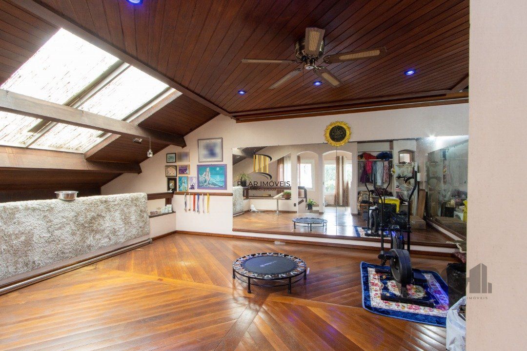 Casa para Venda - 238.68m², 4 dormitórios, sendo 1 suites, 4 vagas - Ipanema
