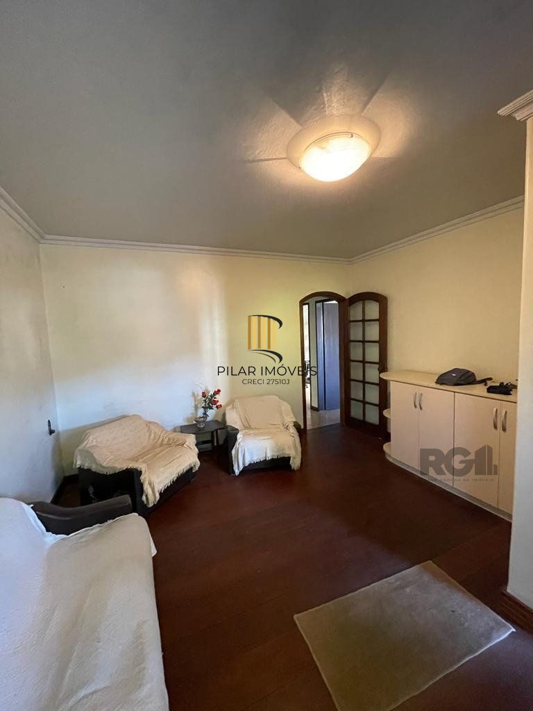Casa 3 dormitórios no bairro Cavalhada