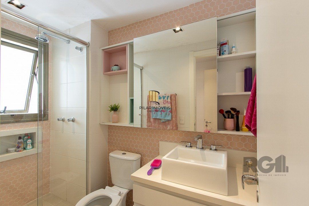 Apartamento para Venda - 126m², 3 dormitórios, sendo 3 suites, 2 vagas - Ipanema