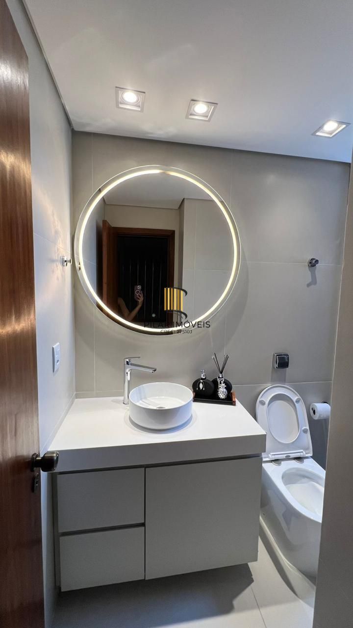 Casa em condomínio fechado para venda no bairro Jardim Isabel, com aproximadamente 204m² de área privativa,.