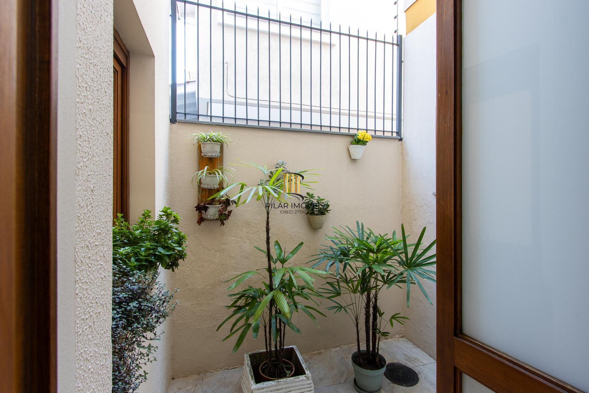 Casa para Venda - 197.03m², 3 dormitórios, sendo 1 suites, 2 vagas - Vila Assunção