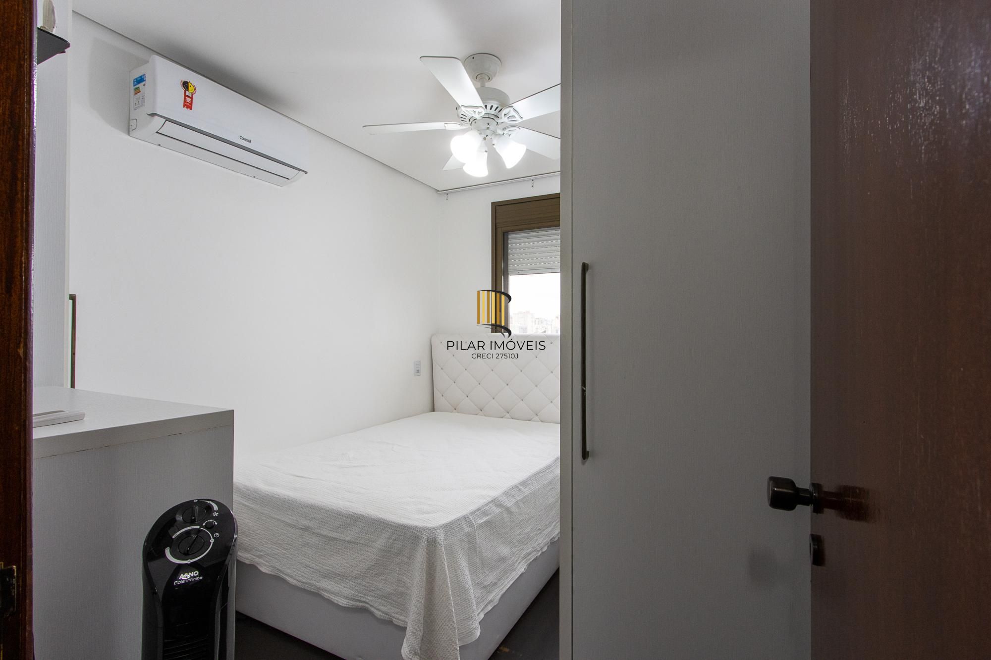 Cobertura no Menino Deus com vista espetacular