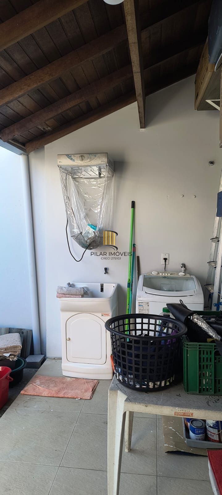 Casa 2 dormitórios no bairro Aberta dos Morros